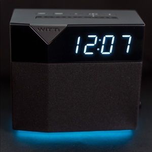Intelligent alarm clock NWOT